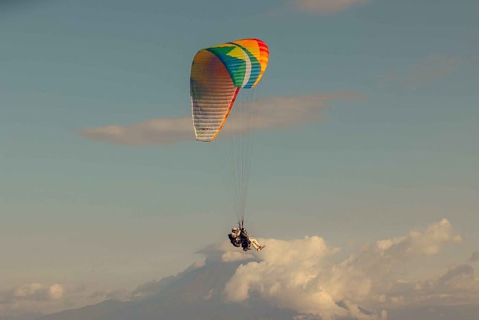 Baños de Agua Santa: experiencia de vuelo tándem en parapente