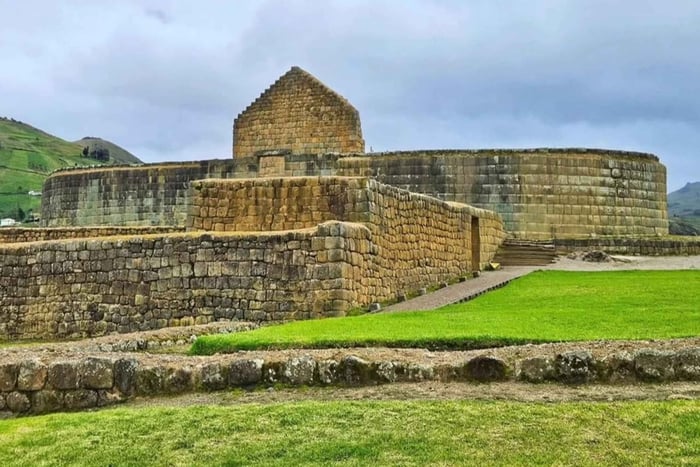 From Cuenca: Devil’s Nose & Ingapirca Heritage Experience