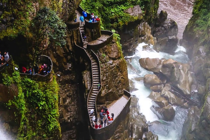 From Quito: Baños Full-Day Tour Including All Entrances