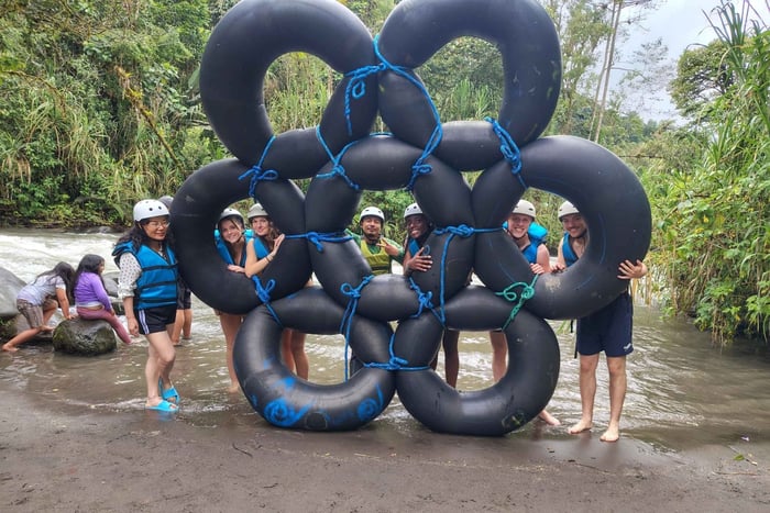 Mindo Tubing: Guided tour with transportation included.