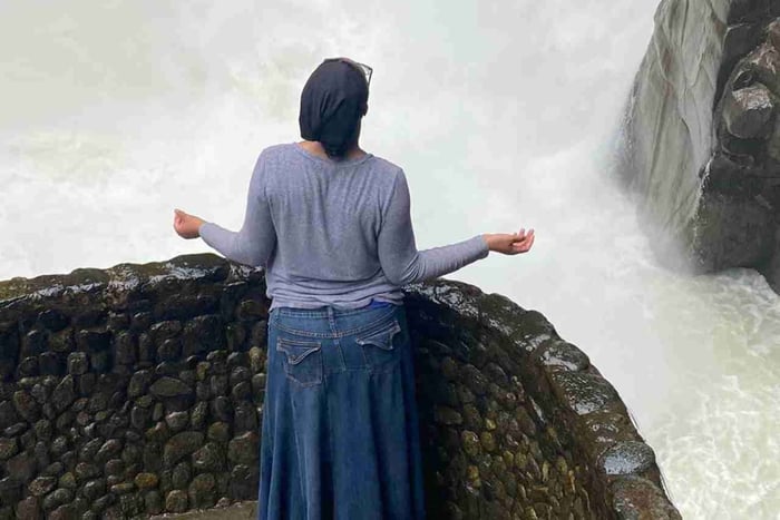 Quitosta Bañosiin: Baños: Kokopäivän seikkailu vesiputouksilla