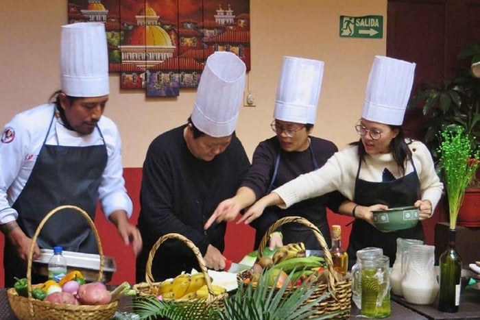 Quito: Ekwadorska lekcja gotowania z szefem kuchni i lokalny targ