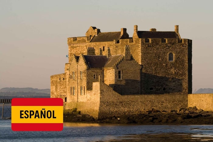 Ab Edinburgh: Outlander-Tagestour auf Spanisch