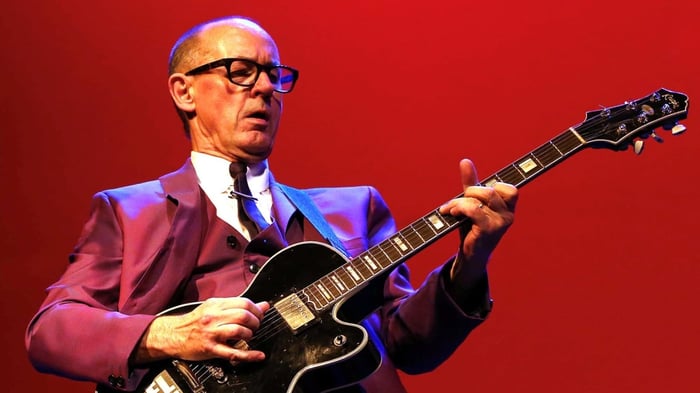 Andy Fairweather Low