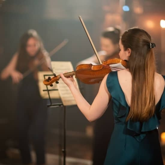 Concursos de Piano de Grieg e Rachmaninov à Luz de Velas na Catedral de St Giles