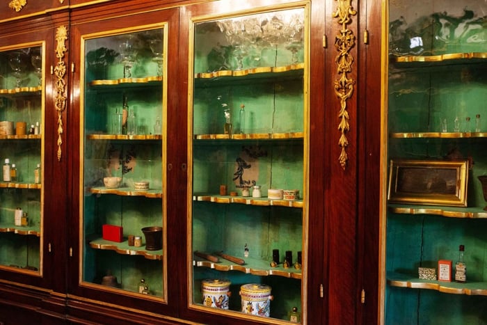 Apothecaries, Doctors and Charlatans Tour