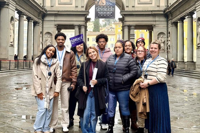 Florence: Uffizi Gallery Guided Tour with Vasari Corridor