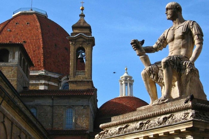Private Michelangelo, Accademia & Medici Chapels