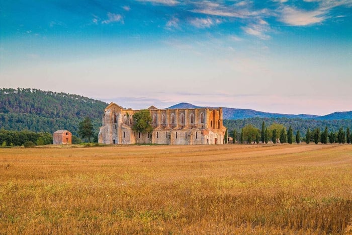 San Gimignano, Volterra, klosteret St Galgano - liten gruppereise