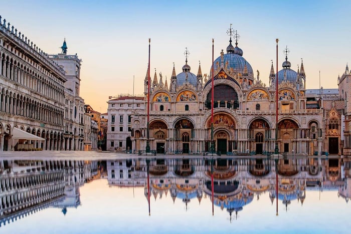 Veneza: Acesso prioritário à Basílica de São Marcos e tour guiado