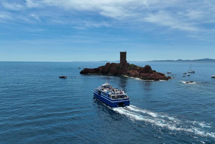 Agay: Küstenkreuzfahrt in den Calanques de l'Estérel