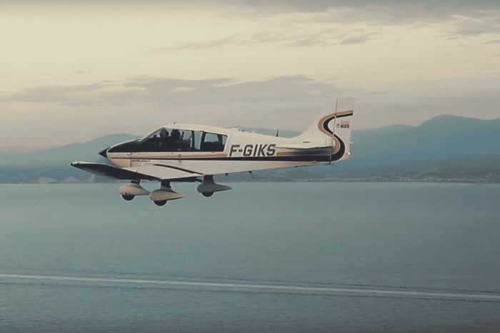 Cannes: 1-Hour Scenic Flight