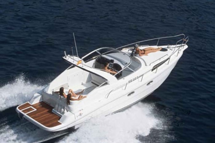 Mandelieu-la-Napoule: Private Boat Cruise with your children