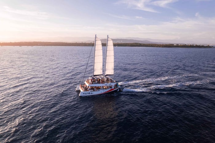 Marina Baie des Anges: Tour in crociera La Sunset Guinguette