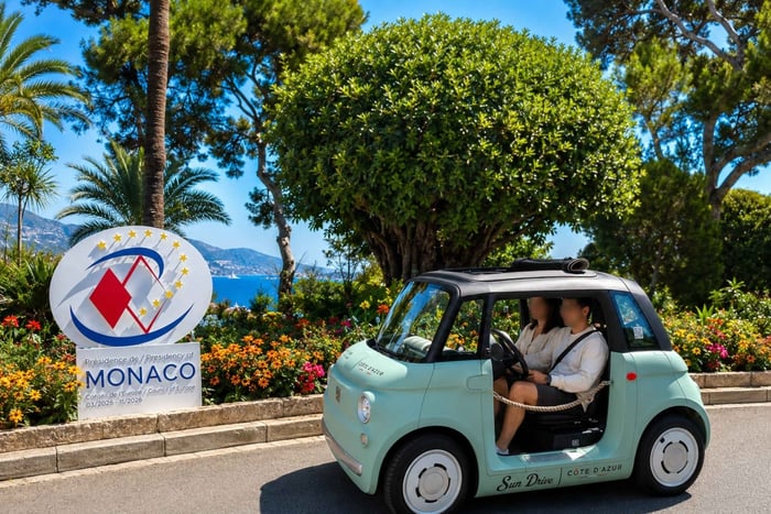 Saint-Jean-Cap-Ferrat, Eze, Monaco-tur i en 100 % elektrisk Fiat Topolino