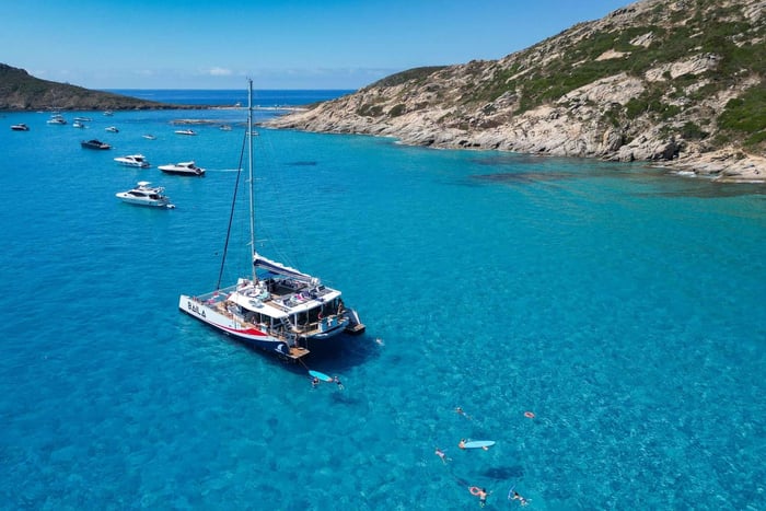 Saint-Raphaël : Full Day Cruise with Meal to Cape Taillat