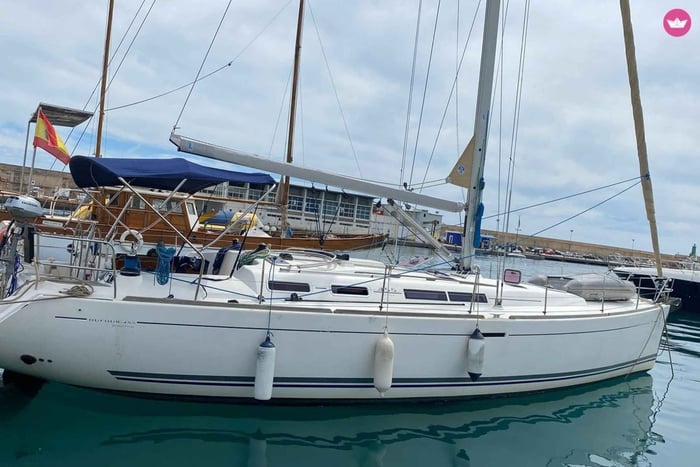 Embark on an adventure through Baiona Bay and the Cíes Islands!