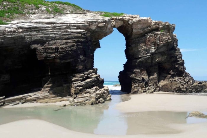 Depuis Lugo : excursion d'une demi-journée à Playa de las Catedrales et Ribadeo