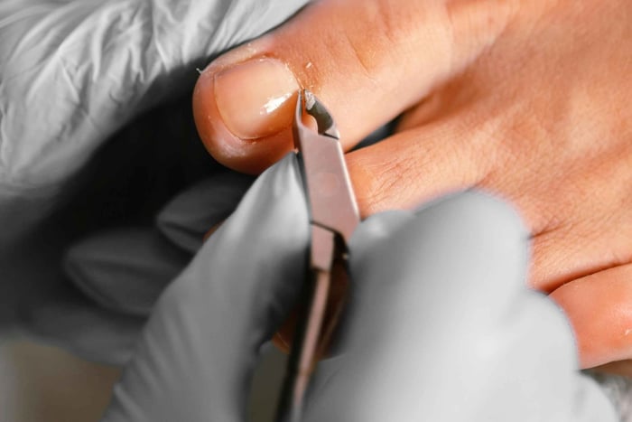 Tratamientos de pedicura y cuidado de pies y uñas.