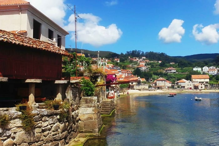 Rías Baixas : Visite guidée d'une journée depuis Santiago avec tour en bateau