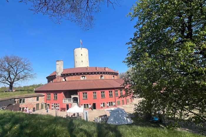 Boat trip to Wisłoujście Fortress and back with museum ticket