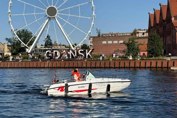 Danzig: Private Elektrobootvermietung, kein Führerschein erforderlich