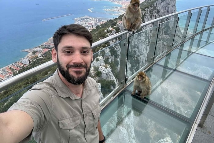 Desde Málaga: Gibraltar y Marbella con guía local