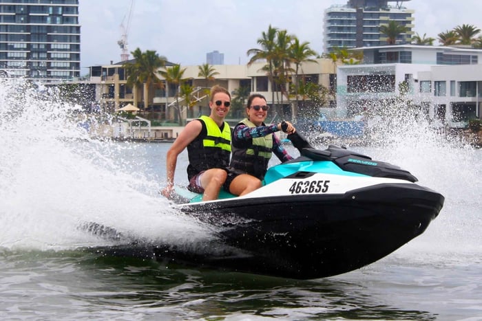 Surfers Paradise: excursión de 2 horas en moto acuática por islas tropicales