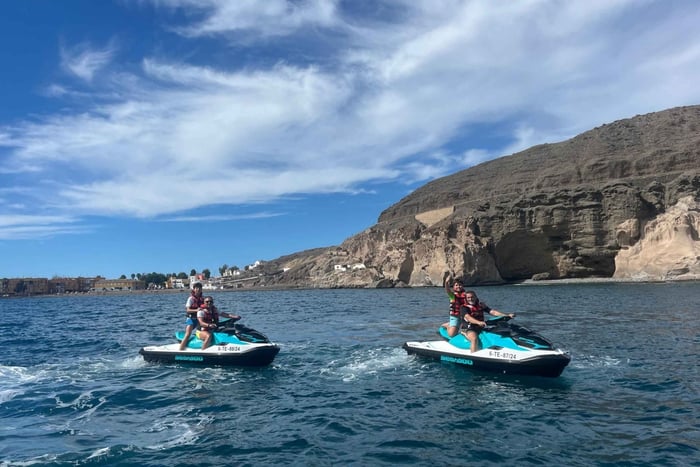 30 minutes tour with 2 jetskis in Maspalomas