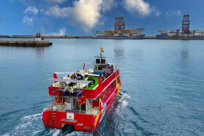 Las Palmas: boottocht in de baai met uitzicht op de stad