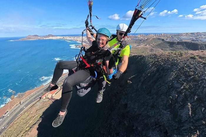 Paragliding hands on experience with pilot
