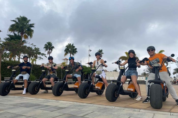 Visit Maspalomas : Rent from 1 till 4 hours e-Scooter 2 seat