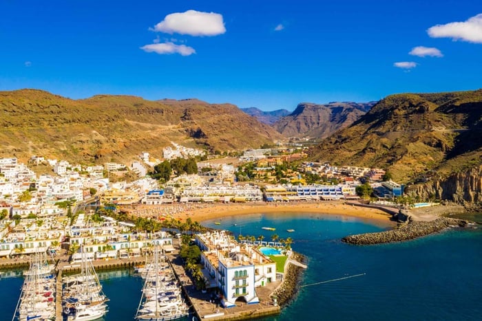 Full-Day Island Sightseeing Coach Tour