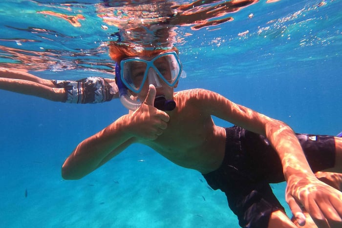 Chania: Passeio de barco com tour guiado de mergulho com snorkel