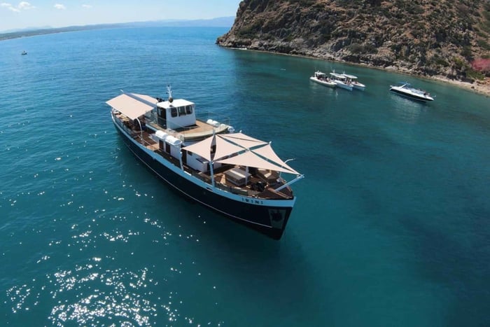 La Canée : croisières semi-privées à bord du yacht de luxe Irini