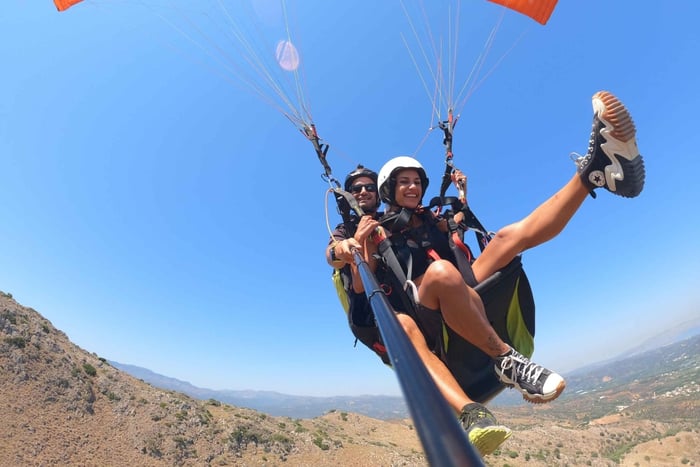 Chania: vuelo tándem en parapente en Creta