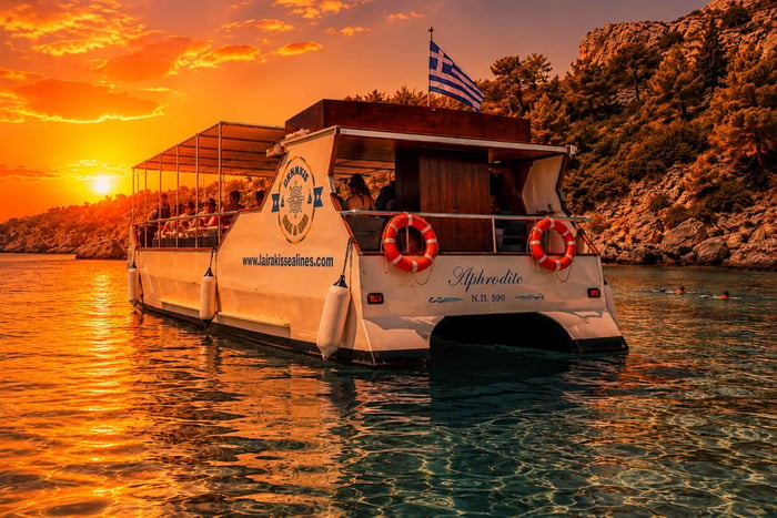 Faliraki : croisière au coucher du soleil avec Aperol, bières et vin à volonté