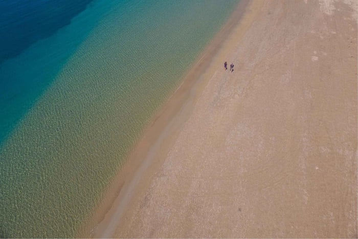 From Naxos: Koufonisia Boat Cruise and Rina's Cave w/ Lunch