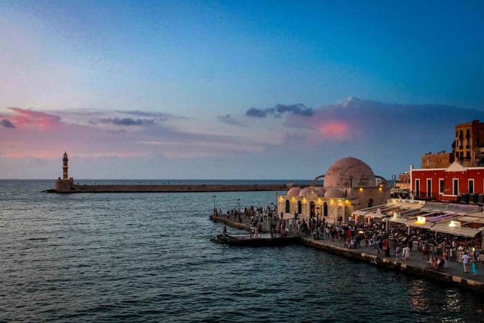 Heraklion:Dagsutflykt till Chanias gamla stad, Kournas-sjön och Rethymno