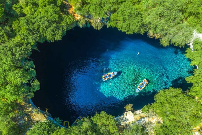 Kefalonia Highlights Tour & Boat Ride in Melisani from Skala