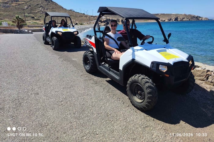 Mykonos: Passeio de Buggy ao Farol, Ano Mera e Agios Sostis
