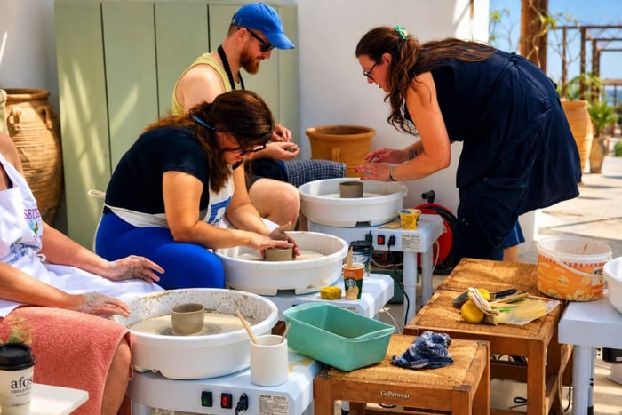 Paros: Seaside Pottery Workshop with Wheel Throwing