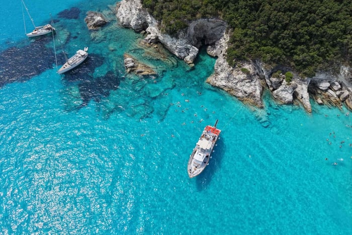 Petriti: Cruise til Paxos og Antipaxos (transport inkludert)