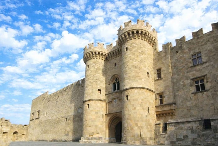 Rhodes: Guided walking tour of the Medieval City