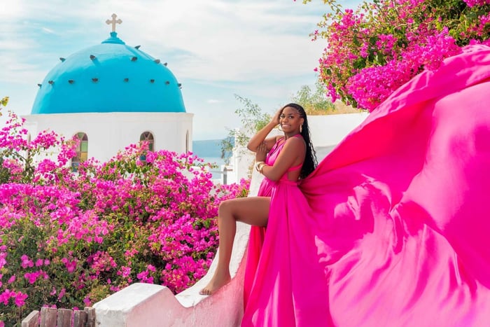 Santorini: Flying Dress Photoshoot with Pickup and Reels