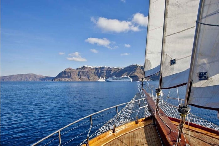 Santorini: tour en barco al volcán y a las aguas termales