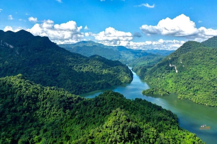 From Hanoi - Cao Bang & Ba Be Lake 3-Day Tour with Ban Gioc