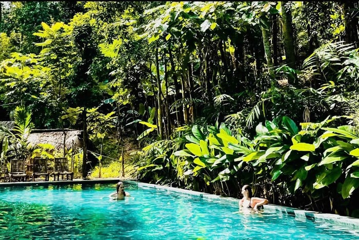 Ha Noi - Pu Luong 3-Day Authentic Villages & Jungle Trekking
