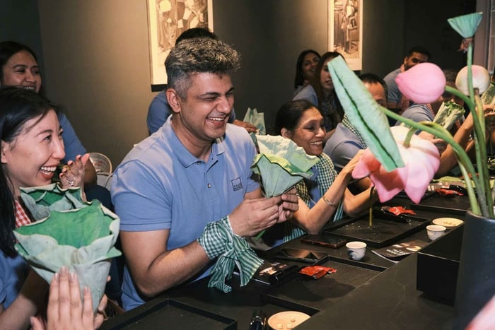 Lotus Tea Experience – Discover a Royal Tea Tradition