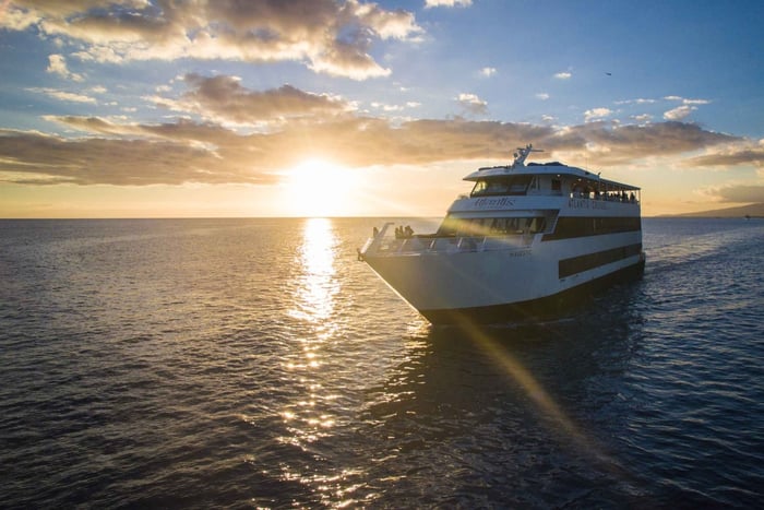 Honolulu : croisière au coucher du soleil et cocktail à Waikiki